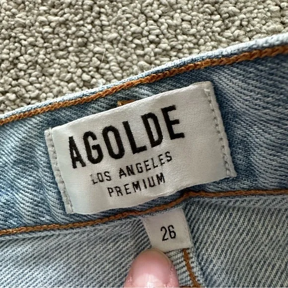 AGOLDE Dee Short in Digit Size 26 - Picture 2 of 7